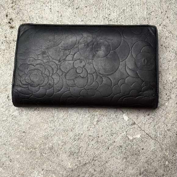 Vintage Chanel Camellia wallet - Picture 3 of 16